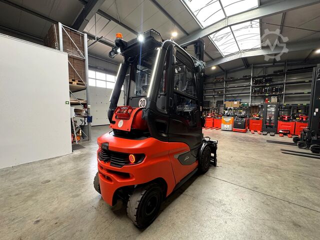 2021 UVV 09/2027 17.634 ώρες Linde H35T