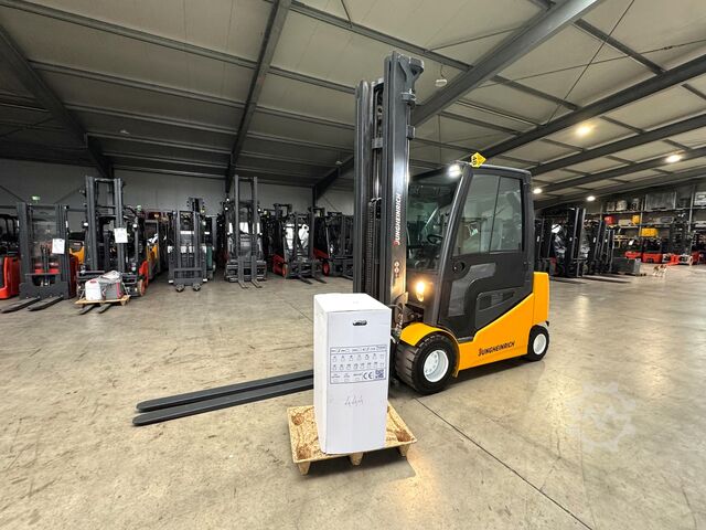 12/2024 serwis + UVV 09/2027 Linde EFG
