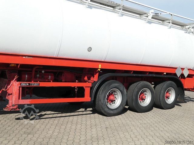 Tanker semitrailer Esterer , 32.700ltr., Sening Pumpe,Bodenbefüllung