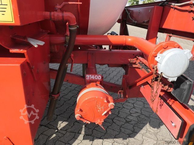 Tanker semitrailer Esterer , 32.700ltr., Sening Pumpe,Bodenbefüllung