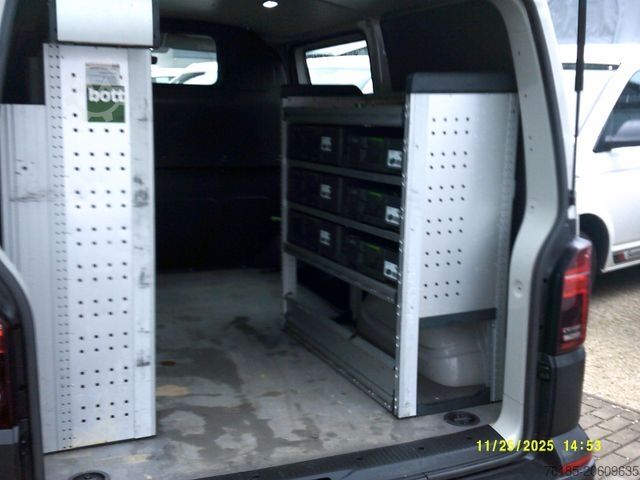 Panel kombi VOLKSWAGEN T6.1 Kasten 4motion mit Werkstattregalen