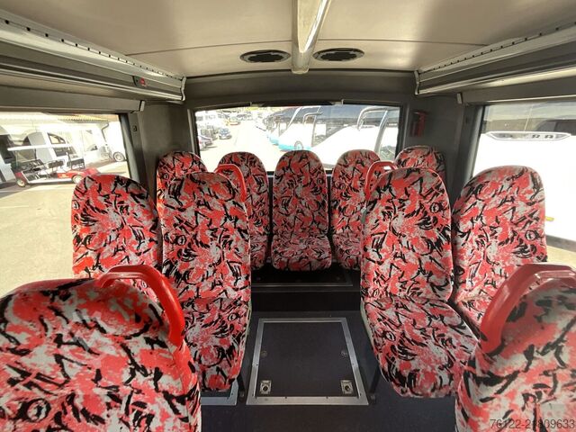Intercitybusz Volvo 8700 LE