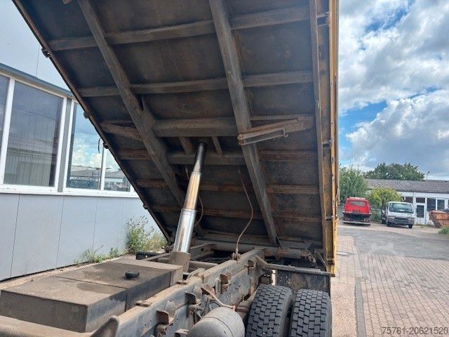 Ανατρεπόμενο φορτηγό MERCEDES-BENZ 1848 AK