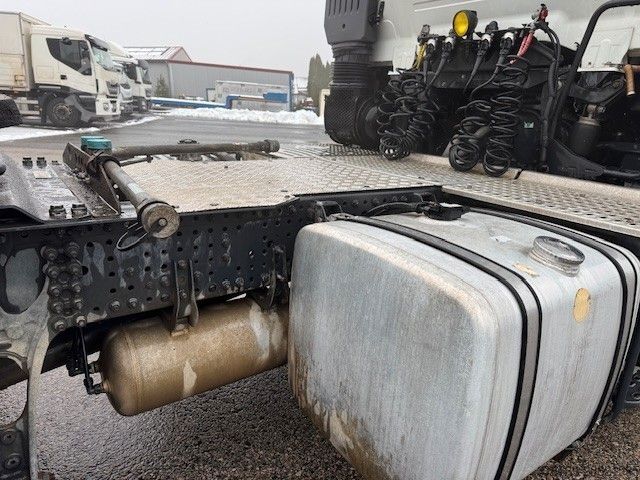 Standard SZM IVECO X-Way AS440X48T/P ON+ Intarder Kipphydraulik