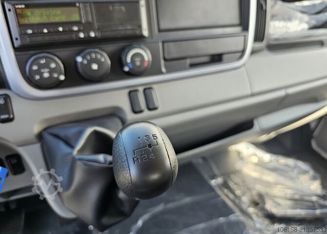 Lastbilchassis Fuso Canter 6C18 Doka 4x4