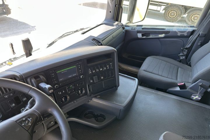 Standard trækkerunit Scania G410 LA 4x2 Retarder / Swiss-Vehicle
