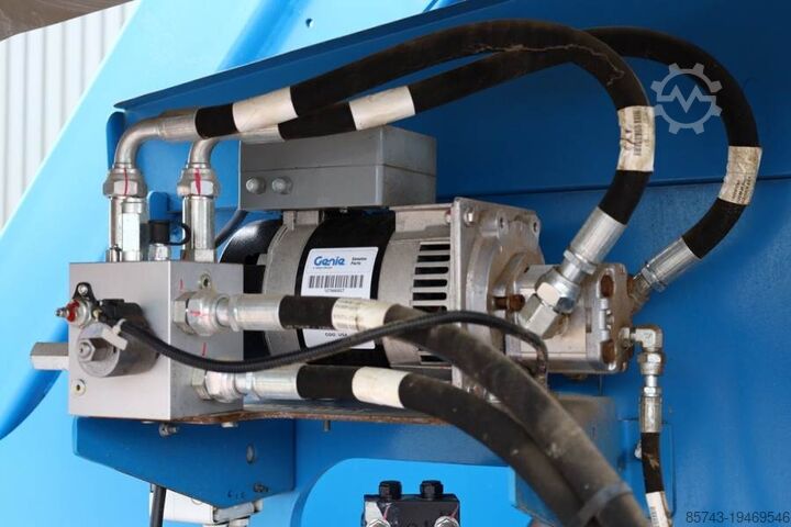 Τηλεσκοπική πλατφόρμα Genie S65XC Guarantee! Diesel, 4x4 Drive, 21.8m Working