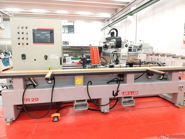 Deur productie machine LARI E LARI - ITALY FR 20 - TA