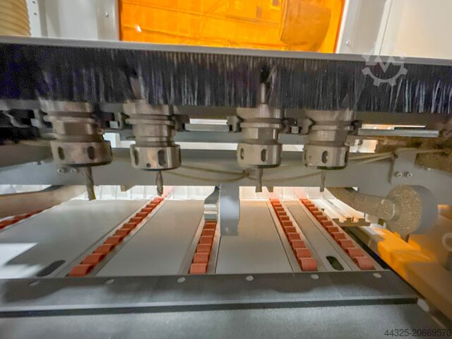 Vertical CNC Machine Centres HOLZHER EVOLUTION 7405