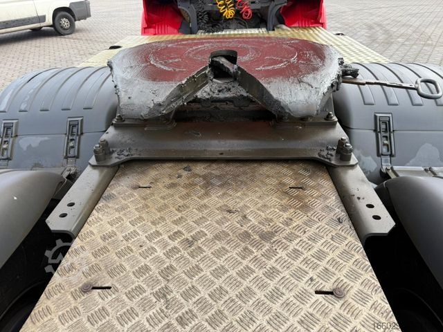 Standaard trekker SCANIA R620 6x4 Highline V8 Power