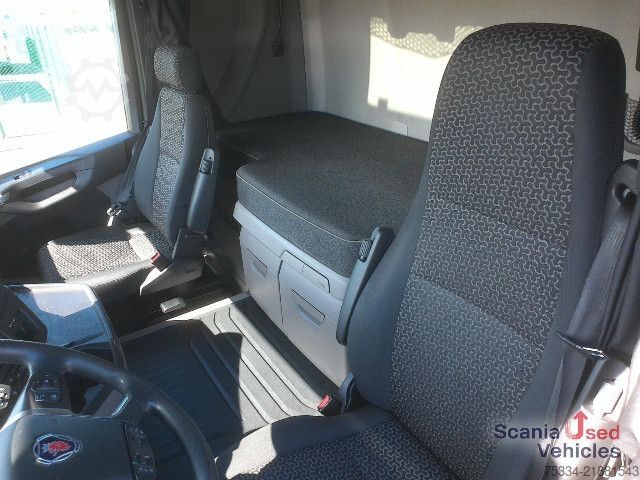 Volumen trækker Scania R 450 A4x2EB