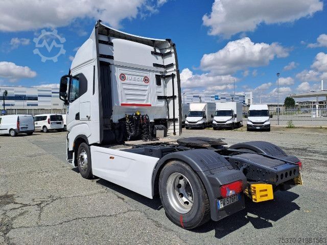 Standard trækkerunit IVECO S-WAY AS440S51T/P