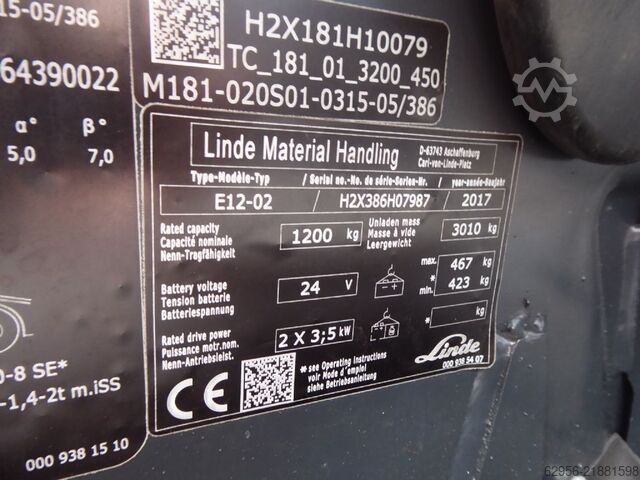 Electric 3-wheel forklift Linde E12