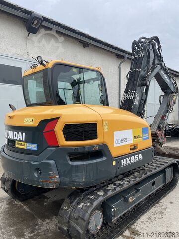 εκσκαφέας ερπυστριοφόρος Hyundai HX85A