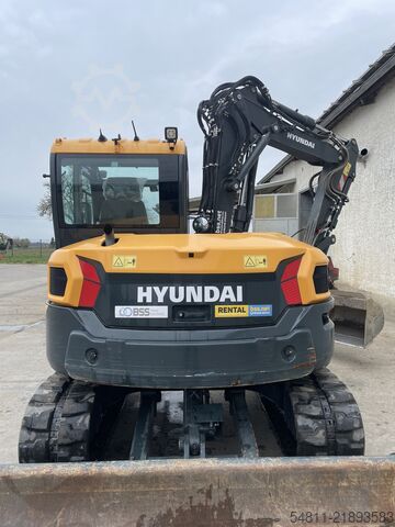 εκσκαφέας ερπυστριοφόρος Hyundai HX85A