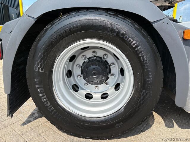 Tracteur standard MAN TGX 18.470 + RETARDER + EURO 6 + 2x in stock