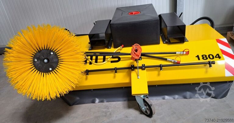 Kehrmaschine MTS MTS 1804 / Wassertank, Sprühdüsen, Seitenbesen