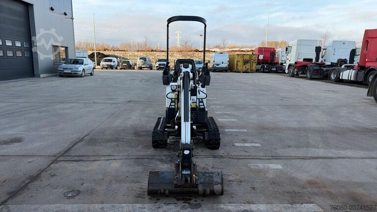 Minikoparka Bobcat E10 Z (BE MACHINE / 438H / MIN WIDTH 0.73M / TO...