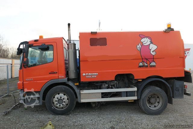 Road sweeper MERCEDES-BENZ 1323 L Atego 4x2, Faun Vaajet 6 R, Wassertank