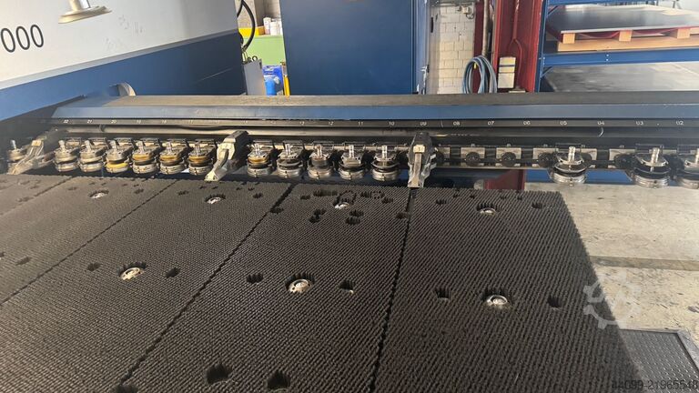 Pons-laser-combinatiemachine TRUMPF TRUMATIC 7000