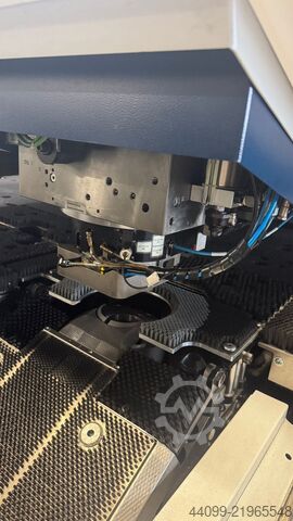 Pons-laser-combinatiemachine TRUMPF TRUMATIC 7000