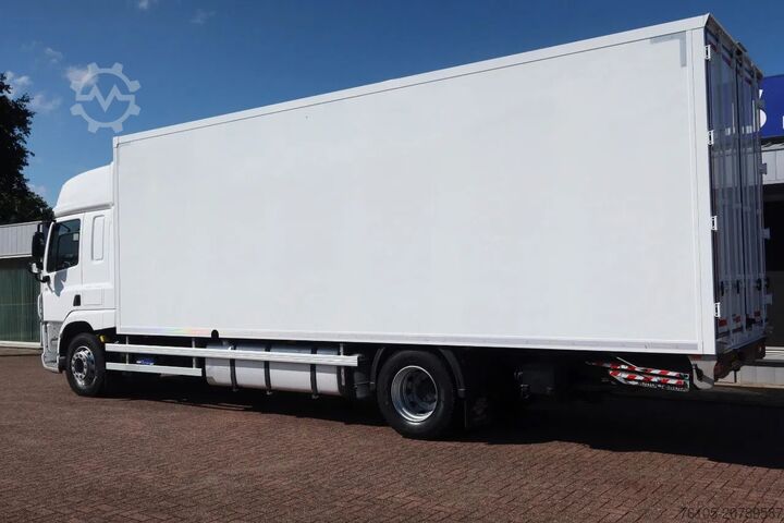 Box body DAF CF 410 Bak+Klep Dhollandia 2.000 kg Slaapcabine