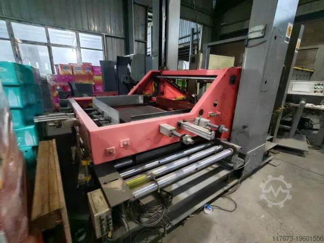 Polovna punilica SIDEL za negaziranu vodu u PET bocama, kapaciteta 25200 boca/čas. AF (Ateliers François) 