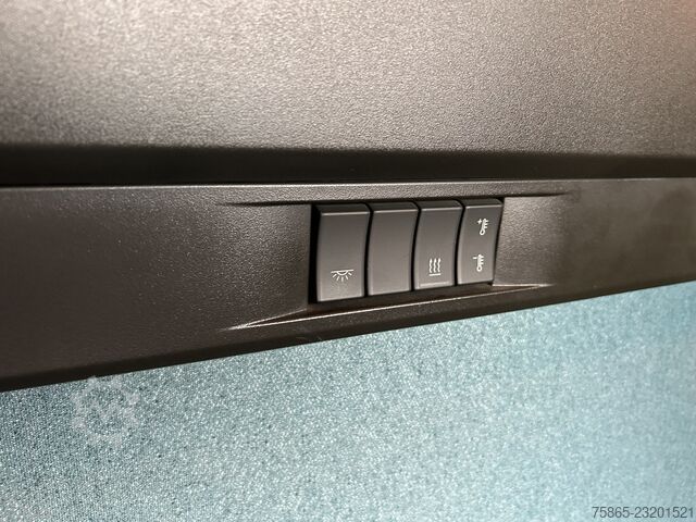 Volvo FM 330 Globetrotter / 742 dkm / VEB+ / Spoilers / NL Truck Volvo FM 330 Globetrotter / 742 dkm / VEB+ / Spoilers...