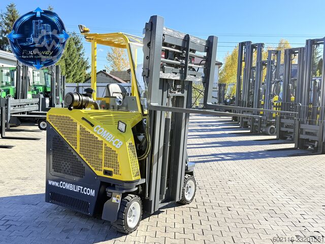 τετραπλής κατεύθυνσης περονοφόρο όχημα Combilift C3000CB GAS TRIPLEX 4900 POSITIONER
