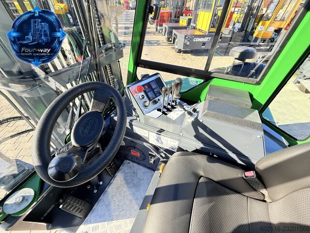 Carretilla retráctil de 4 vías Combilift C2500CB DIESEL TRIPLEX 6000 POSITIONER