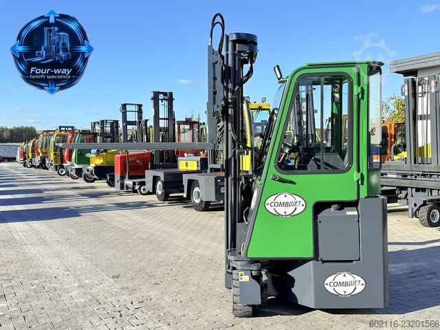 Carretilla retráctil de 4 vías Combilift C2500CB DIESEL TRIPLEX 6000 POSITIONER
