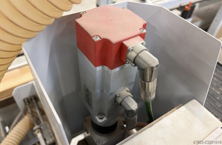 3-axlig stämphålsmaskin CENTAURO BETA