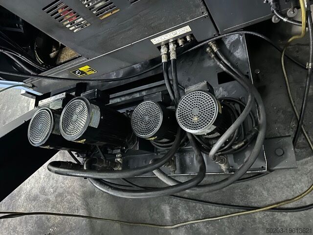 CNC soustružnicko-frézovací centrum DOOSAN PUMA TT1800SY