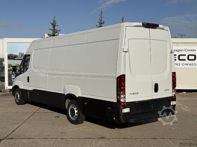 Furgone IVECO 35S16 V MAXI / PDC / DAB