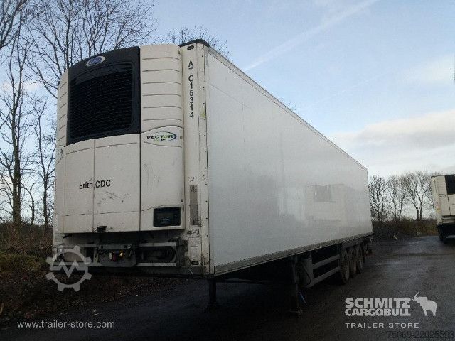Ψυκτικός ημιρυμουλκούμενος Schmitz Cargobull Reefer Multitemp Taillift