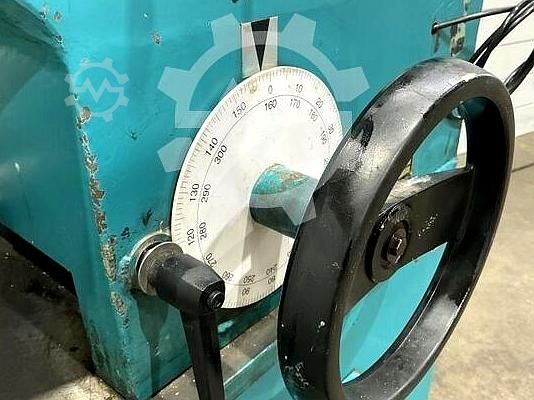 Máquina de serrar fita Stenner ST 100