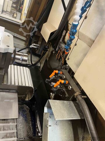 Torno automático de cabezal móvil Meier ML 26