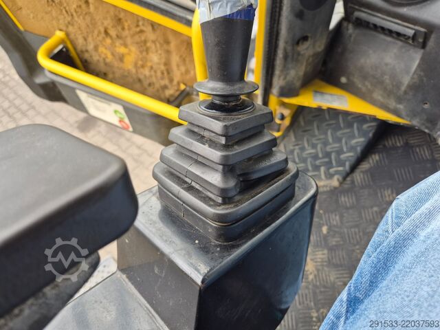 Lerakó tömörítő Bomag BC472 RB - Compactor