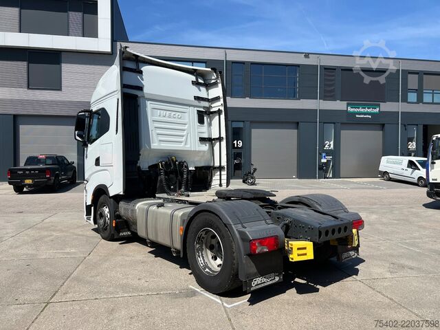 Standaard-SZM Iveco S-WAY 530 / 2x Tank / Intarder / Euro 6E