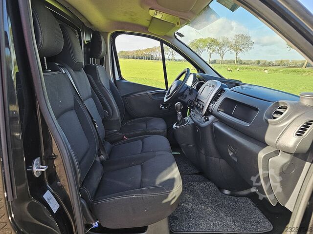 RENAULT TRAFIC 2.0 dCi L2 Automática 145 CV Euro 6, historial de mantenimiento, navegador, baca y en RENAULT TRAFIC 2.0 DCI L2 Automaat 145PK Euro6 Oh-Histo...
