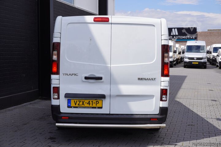 Furgão de painéis Renault Trafic 2.0 dCi 130PK L2 EURO 6 - Airco - Navi -...