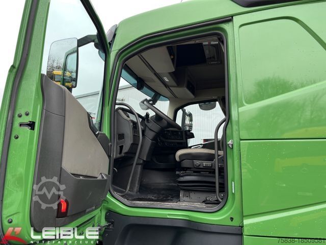 Ladbil med lad VOLVO FH 500 8x2*Lenkachse*Staplerhalter.*Komplettzug*