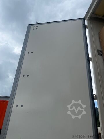 Caisse mobile avec fourgon Spier 8WK745
