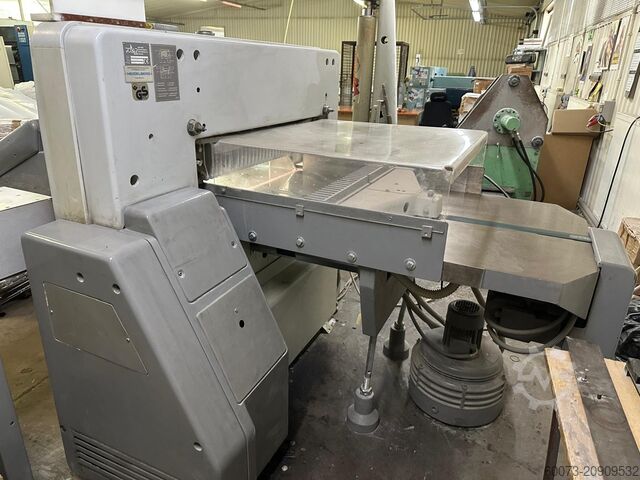 Pappersskärmaskin POLAR 92E Cutting System + RB2 + Elevator