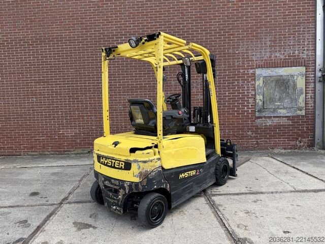 Electric 4-wheel forklift Hyster J2.0XN LWB