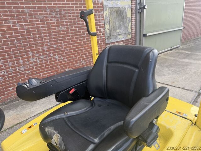 Electric 4-wheel forklift Hyster J2.0XN LWB