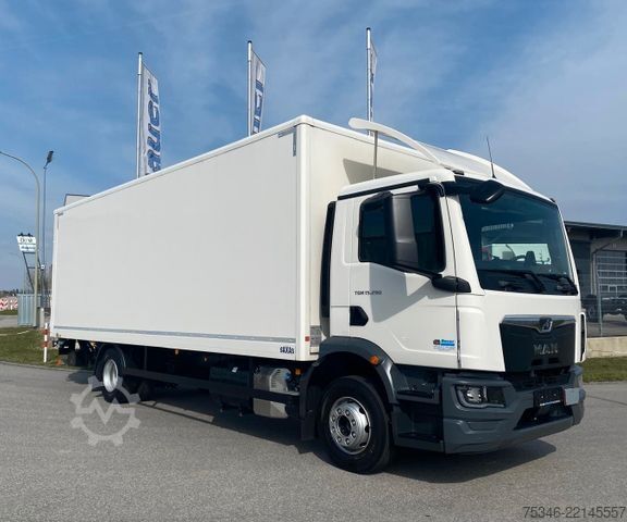 Box truck MAN TGM 15.290 BL/Koffer/3Sitzer/NL8,0 To/LBW/17 tkm