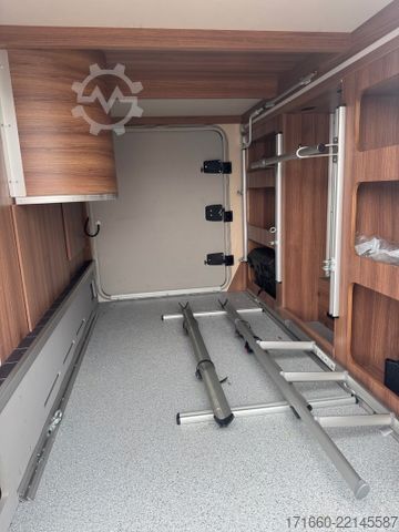 Integrisani kamper KNAUS Sun i 700 LEG