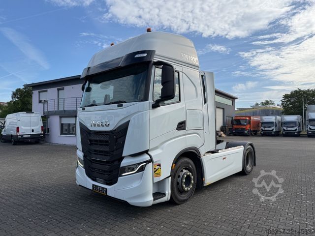 Standardni tegljač IVECO Stralis S-WAY AS440S48T/P Standklima Retarder