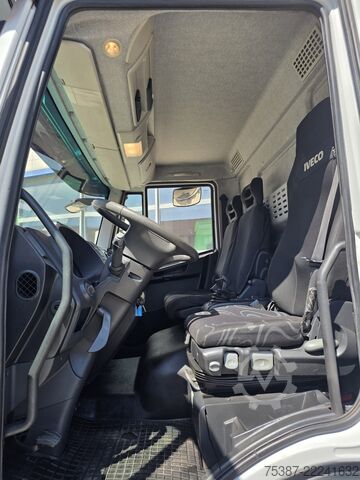 Kamyon şasisi Iveco 180E25K